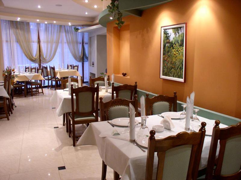 Hotel Rex Tulcea Exterior foto
