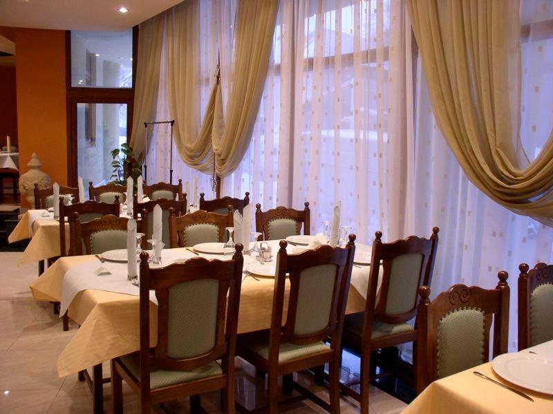 Hotel Rex Tulcea Exterior foto